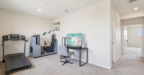 7345 Tawny Port Way, Sacramento, CA 95829 Photo