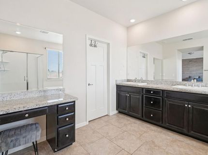 7345 Tawny Port Way, Sacramento, CA 95829 Photo