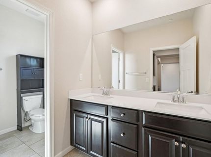 7345 Tawny Port Way, Sacramento, CA 95829 Photo