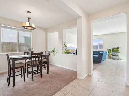 7345 Tawny Port Way, Sacramento, CA 95829 Photo