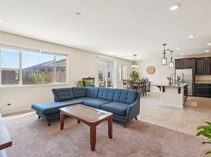 7345 Tawny Port Way, Sacramento, CA 95829 Photo