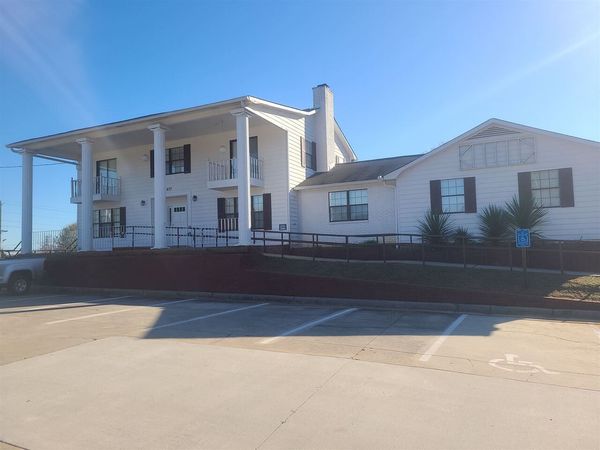 677 Jonesboro Road, Mcdonough, GA 30253