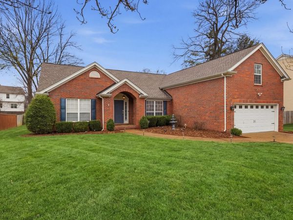 2922 Burtonwood Dr , Spring Hill, TN 37174