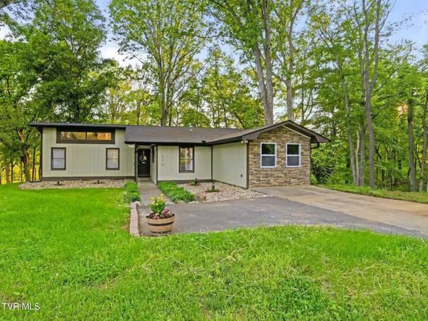 630 Ancient Oaks Court, White Pine, TN 37890