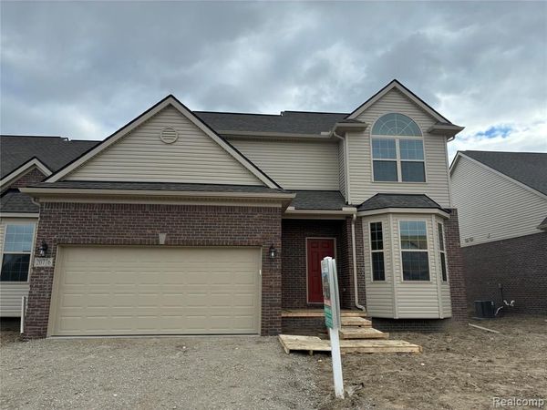 20803 Burn Drive, Macomb Twp, MI 48044