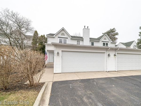 24099 Tana Court, Farmington, MI 48335