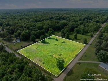 #0103 V/L Nature's Nest, Vassar, MI 48768