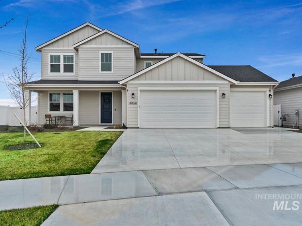 8056 S Diamond River Ave, Meridian, ID 83642