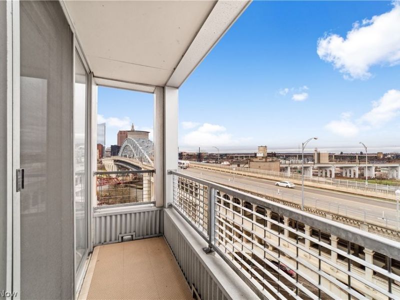 2222 Detroit Avenue, Unit 906, Cleveland, OH 44113 Photo 6