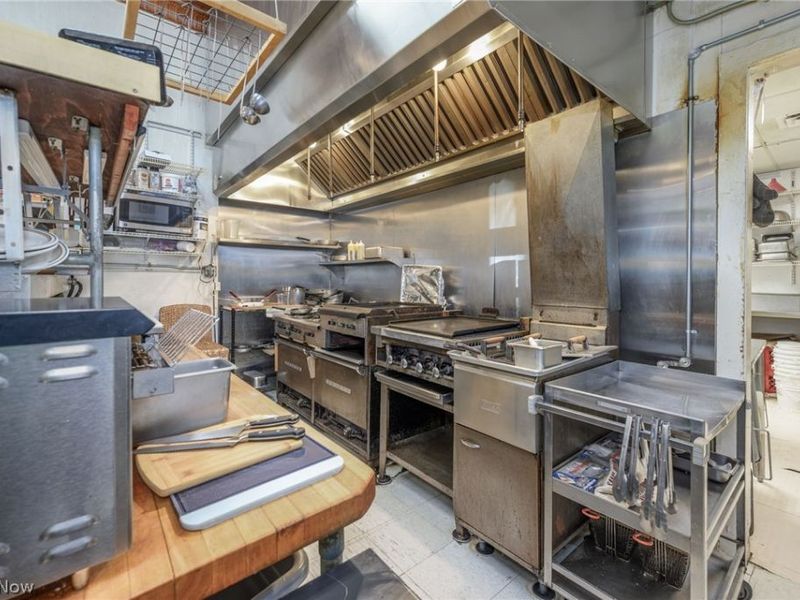 314 Pioneer Street , Akron, OH 44305 Photo 10