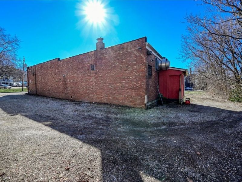 314 Pioneer Street , Akron, OH 44305 Photo 19