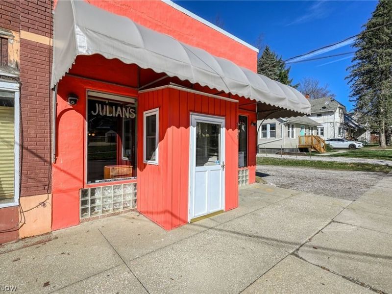 314 Pioneer Street , Akron, OH 44305 Photo 2