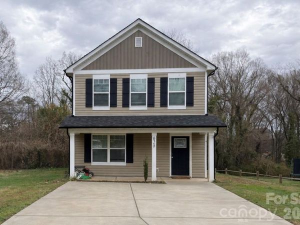 620 Poplar Street , Statesville, NC 28677