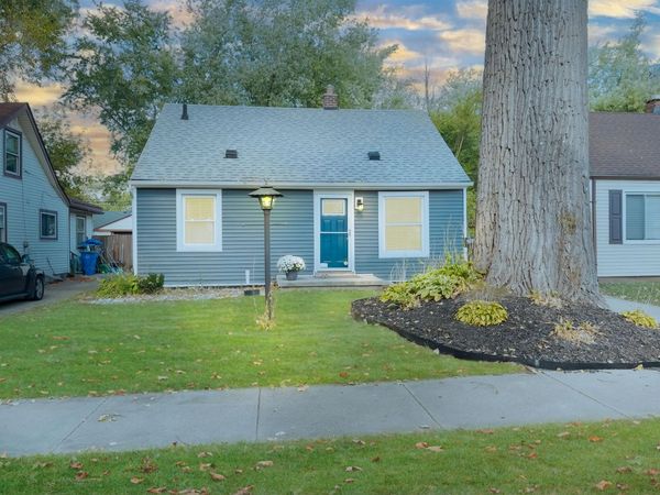 24426 Lehigh Street, Dearborn Heights, MI 48125