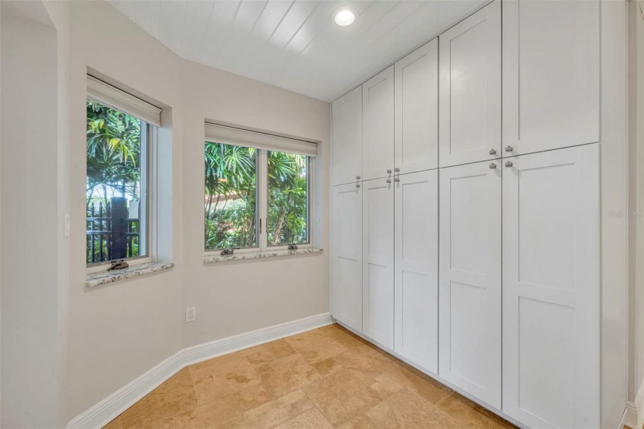 1416 Lake Shore Drive, Orlando, FL 32803 Photo