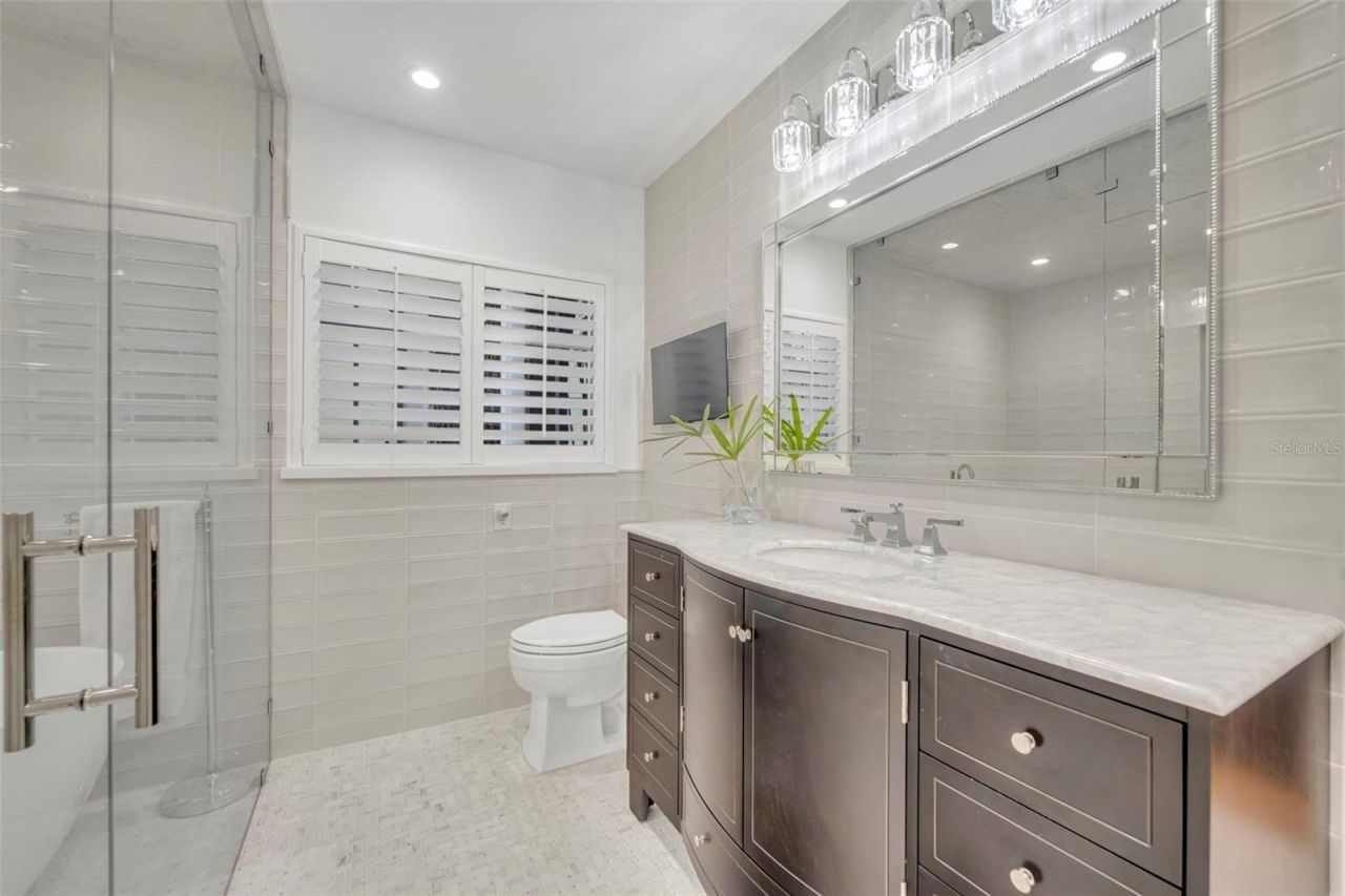 1416 Lake Shore Drive, Orlando, FL 32803 Photo