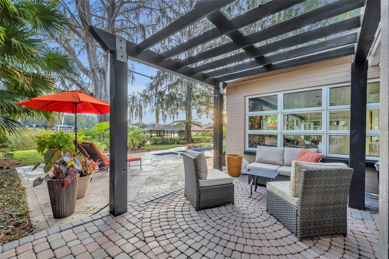 1416 Lake Shore Drive, Orlando, FL 32803 Photo