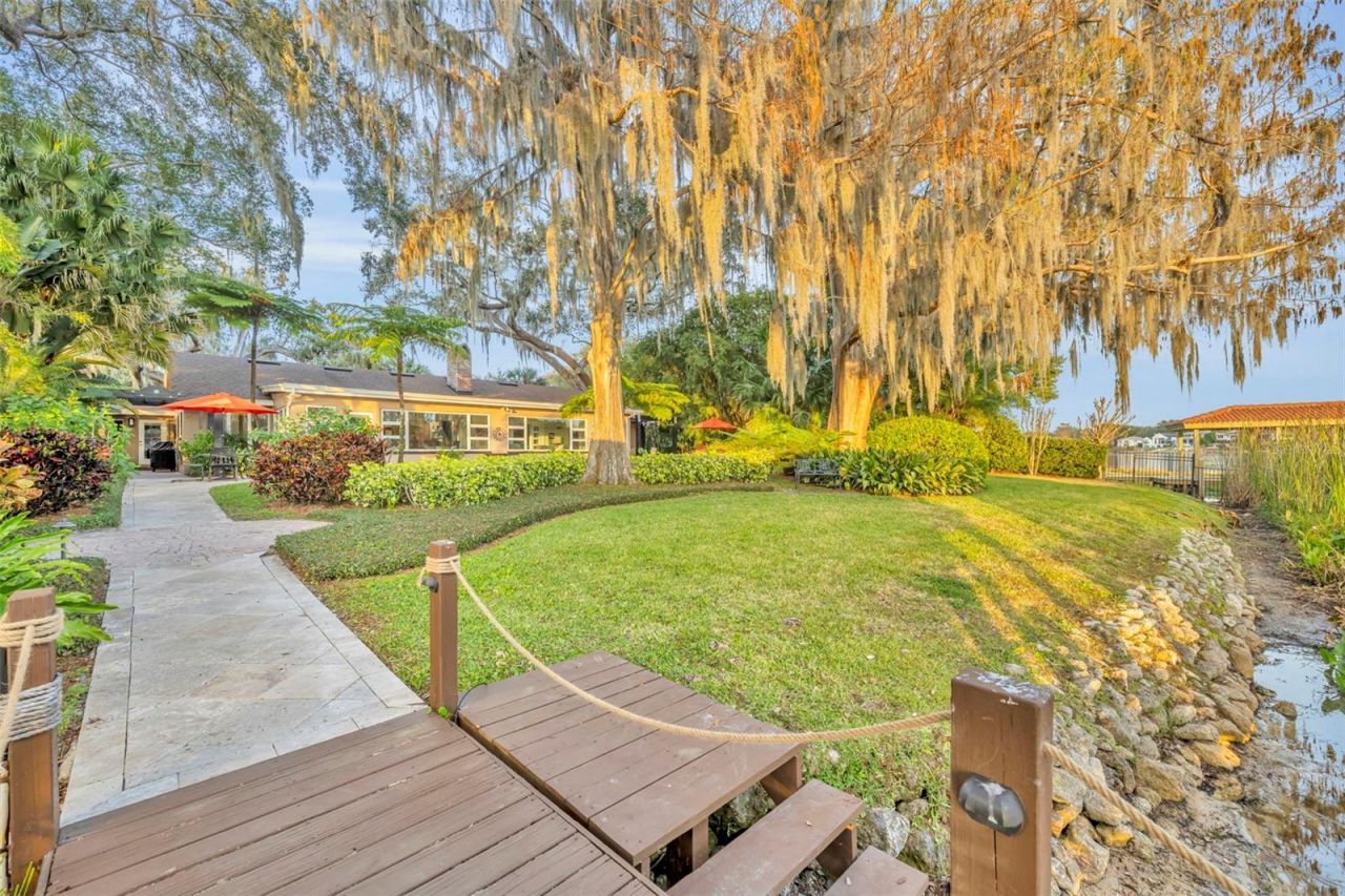 1416 Lake Shore Drive, Orlando, FL 32803 Photo