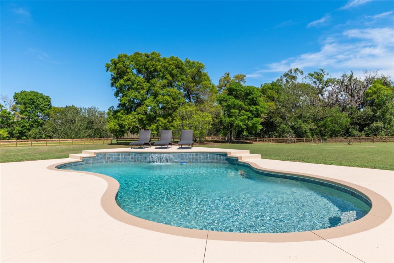 12975 SE Us-301, Belleview, FL 34420 Photo