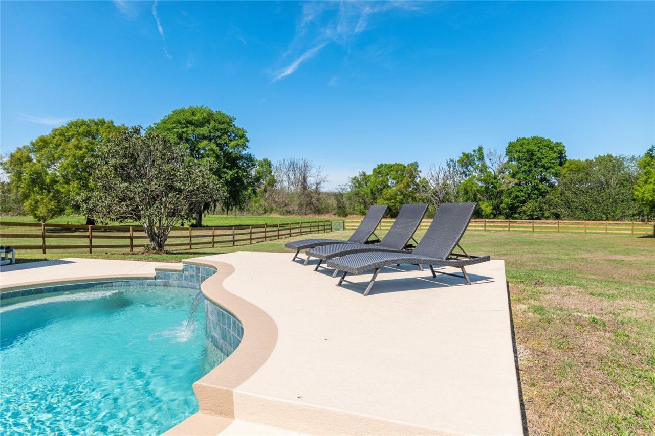 12975 SE Us-301, Belleview, FL 34420 Photo