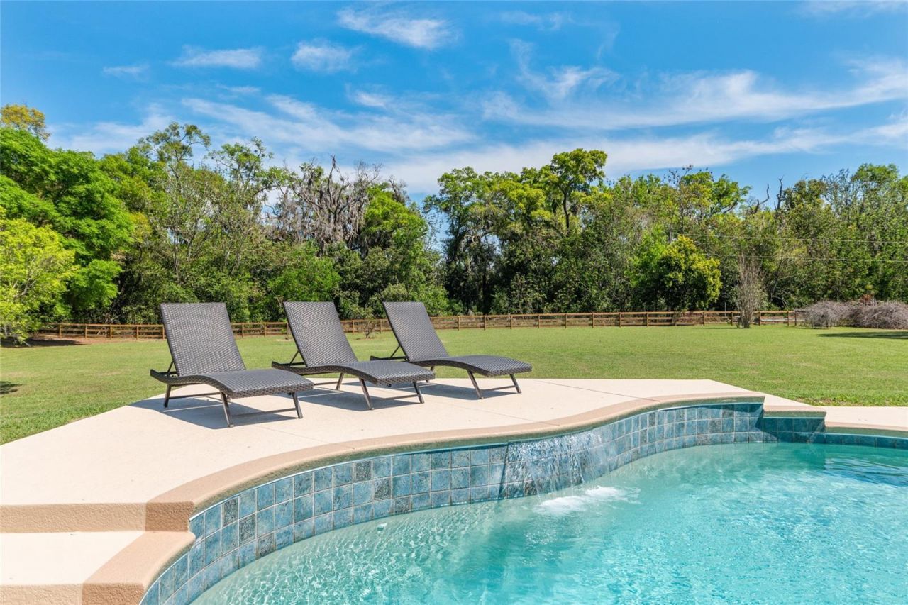 12975 SE Us-301, Belleview, FL 34420 Photo