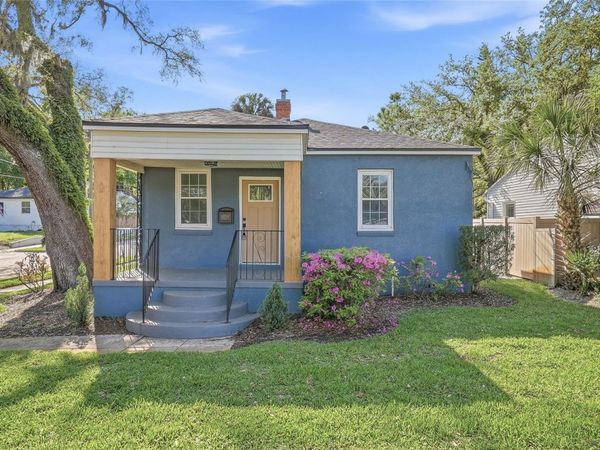 1429 E PARK CIRCLE , TAMPA, FL 33604