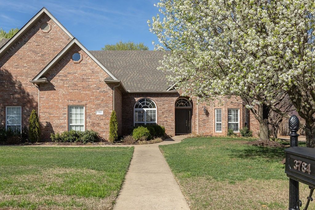3784 Chatsworth Road, Fayetteville, AR 72703 Main Photo