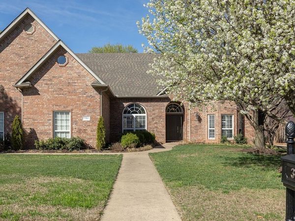 3784 Chatsworth Road, Fayetteville, AR 72703
