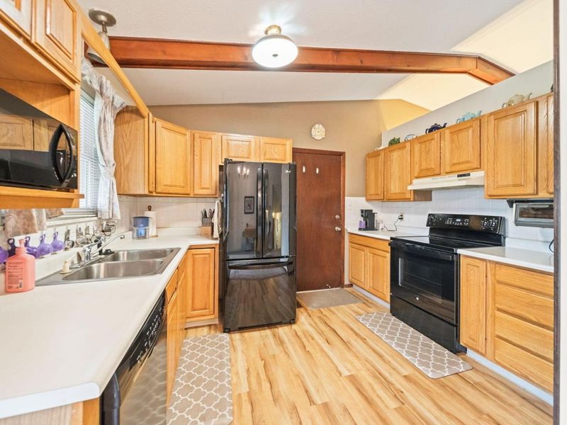 439 Canterwood Court, Columbus, OH 43230 Photo 11