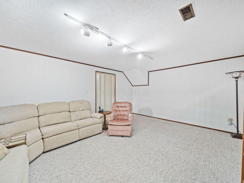 439 Canterwood Court, Columbus, OH 43230 Photo 31