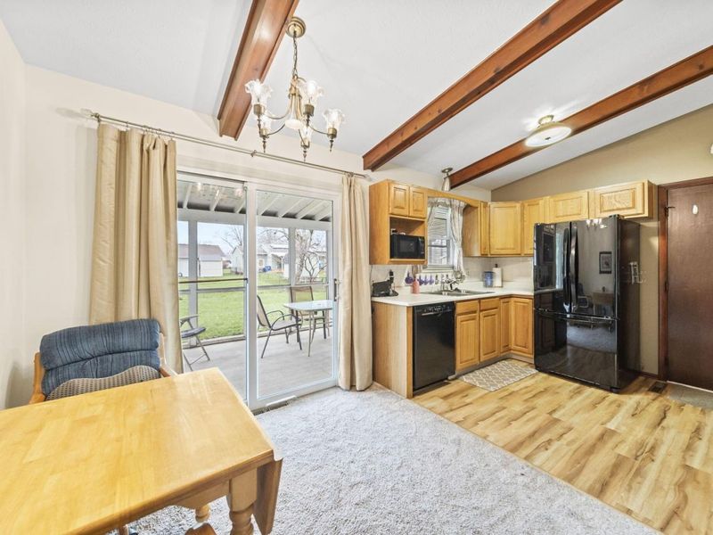 439 Canterwood Court, Columbus, OH 43230 Photo 9