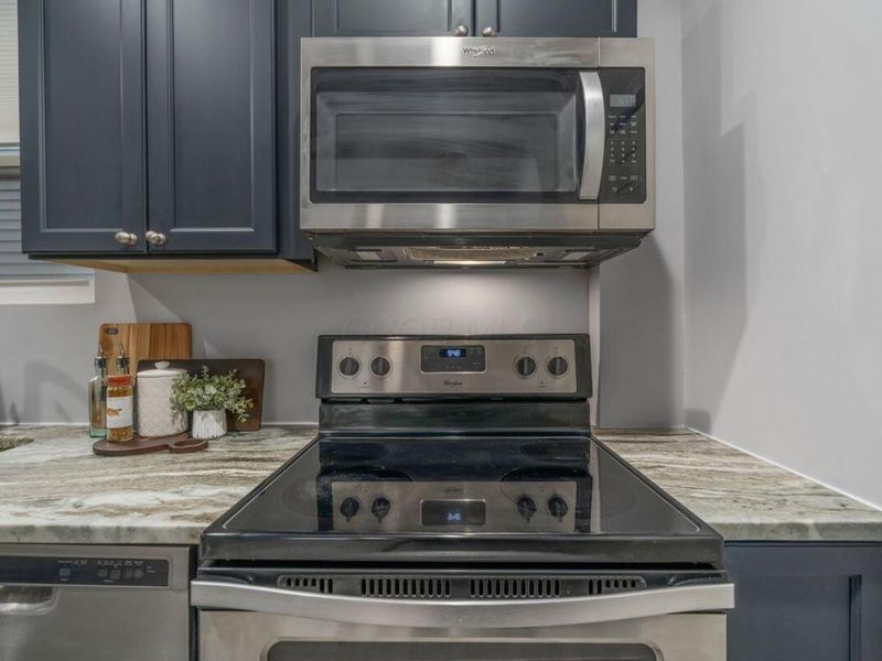 439 Oakwood Avenue, Columbus, OH 43205 Photo 12