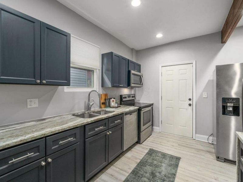 439 Oakwood Avenue, Columbus, OH 43205 Photo 18