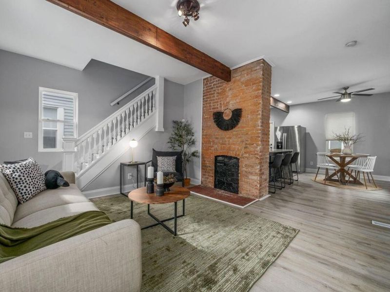 439 Oakwood Avenue, Columbus, OH 43205 Photo 3