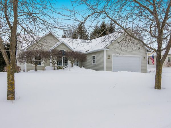 2934 Ridge Trail Drive, Traverse City, MI 49684