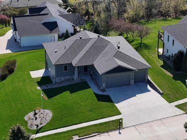 1010 S 17 Avenue, Blair, NE 68008