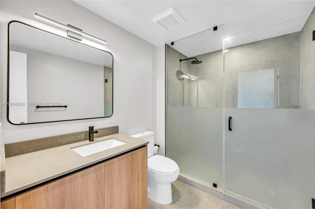 121 NE 5th St, Unit 3005, Miami, FL 33130 Photo