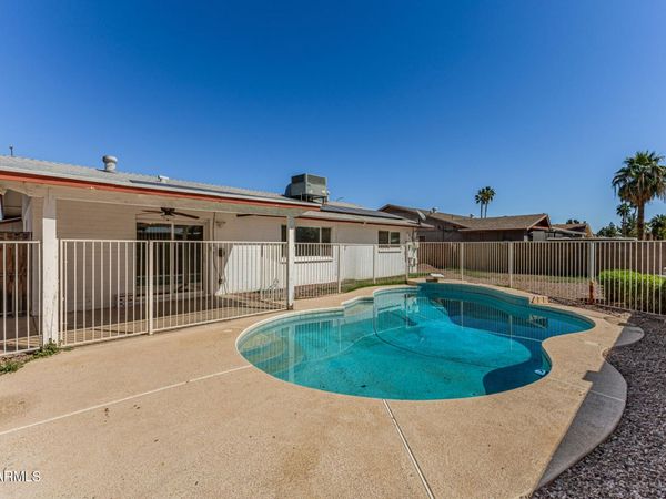 1241 W LAREDO Street, Chandler, AZ 85224