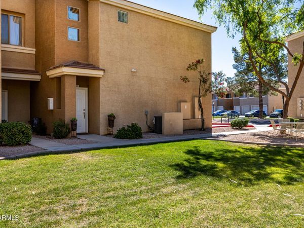 1335 E JUNE Street, Unit 202, Mesa, AZ 85203