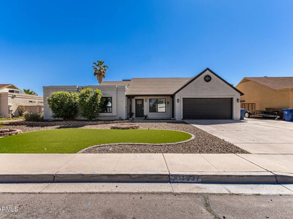 1537 E DAVA Drive, Tempe, AZ 85283