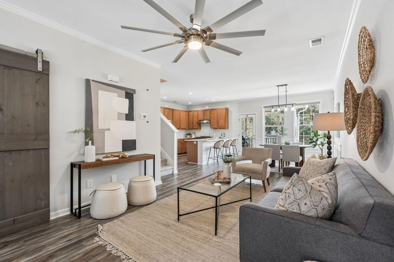 1474 Hamlin Park Circle Photo 10