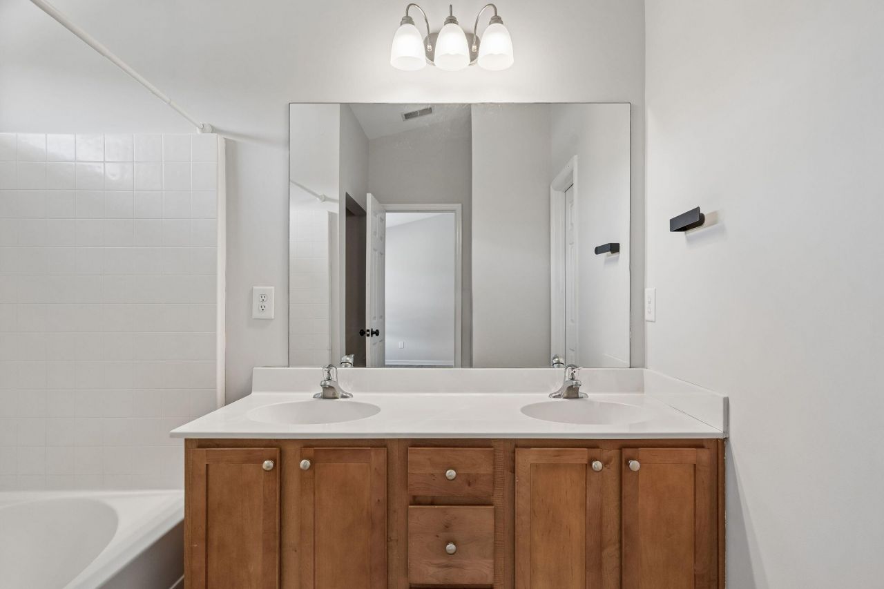 1474 Hamlin Park Circle Photo 37