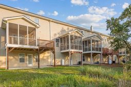 1474 Hamlin Park Circle photo 4