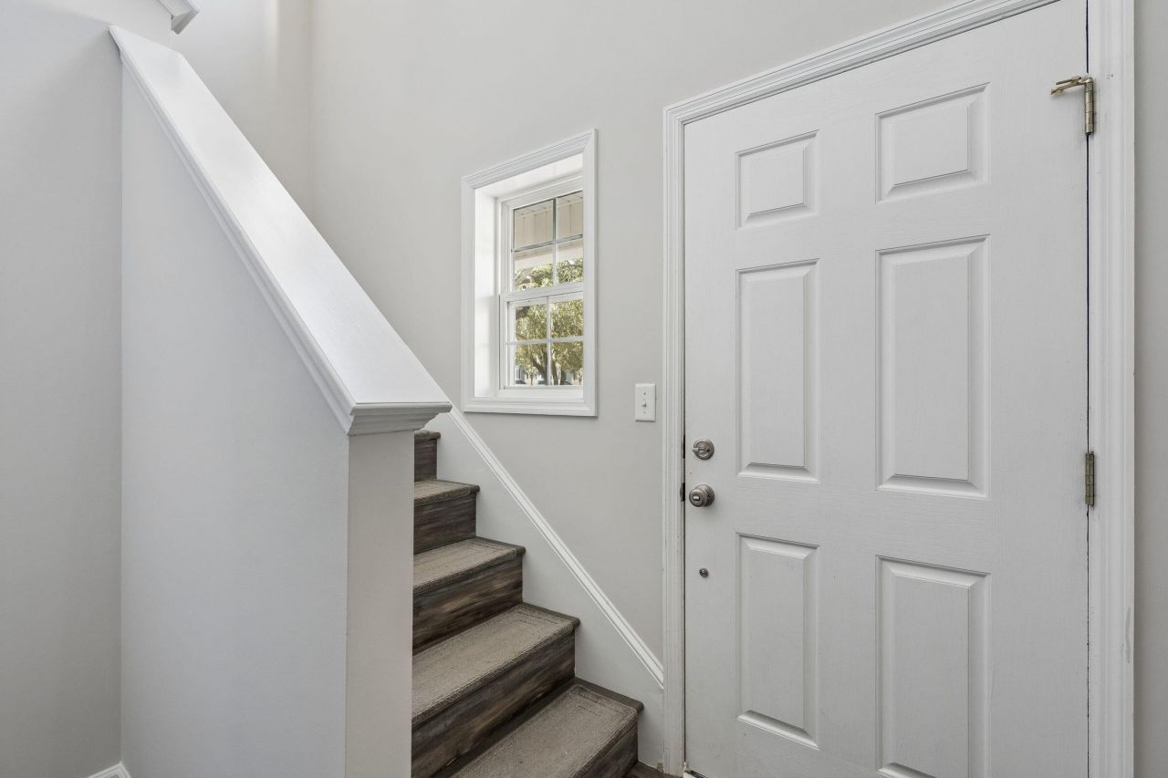 1474 Hamlin Park Circle Photo 9