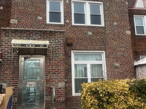 10933 Francis Lewis Boulevard , Queens Village, NY 11429