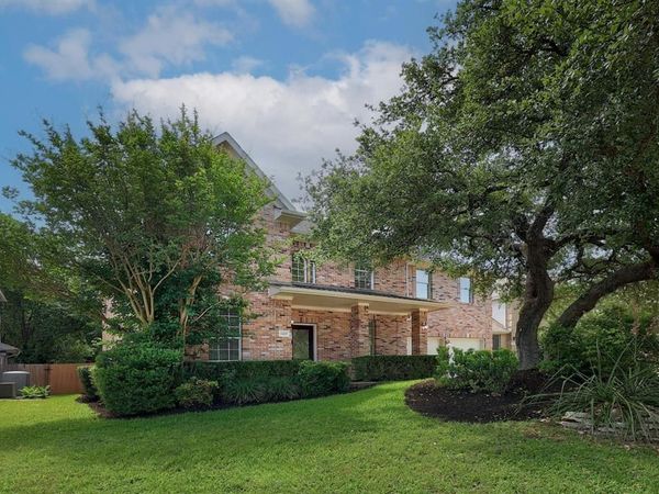 12207 Carlsbad DR , Austin, TX 78738