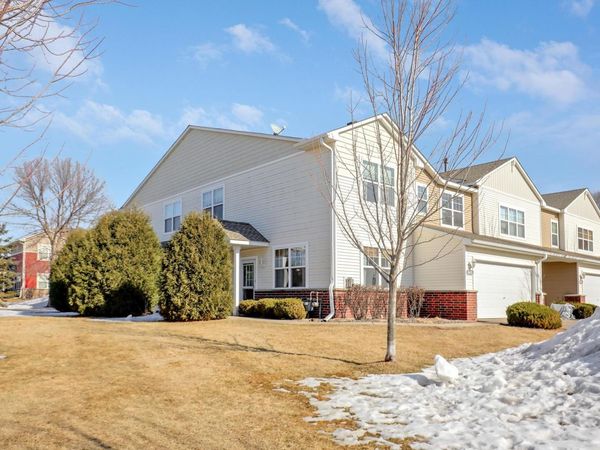 1648 White Pine Way, Unit D, Carver, MN 55315