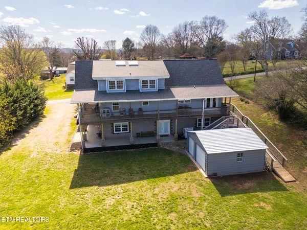 2829 Spruce Hill Rd, Louisville, TN 37777