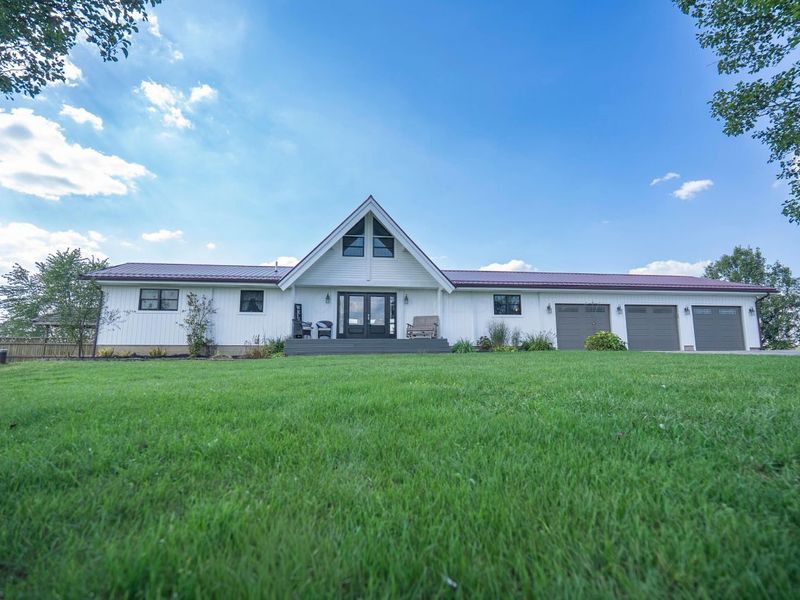 11655 New Salem Road NE, Thornville, OH 43076 Photo 3