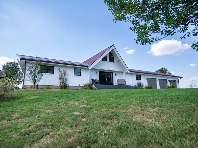 11655 New Salem Road NE, Thornville, OH 43076 Photo 4